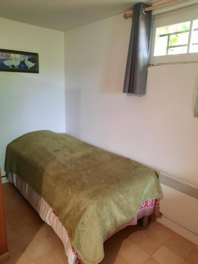 Les Coteaux De Planeze, Chambre Pour 2, 3 Ou Famille Nombreuse 2 Adultes 5 Enfants Et Jeunes Belmont-Bretenoux Exterior photo